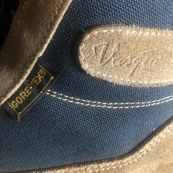 🌷SOLD🌷 Gore Tex Lace-up Boots. - Picture 6 of 7